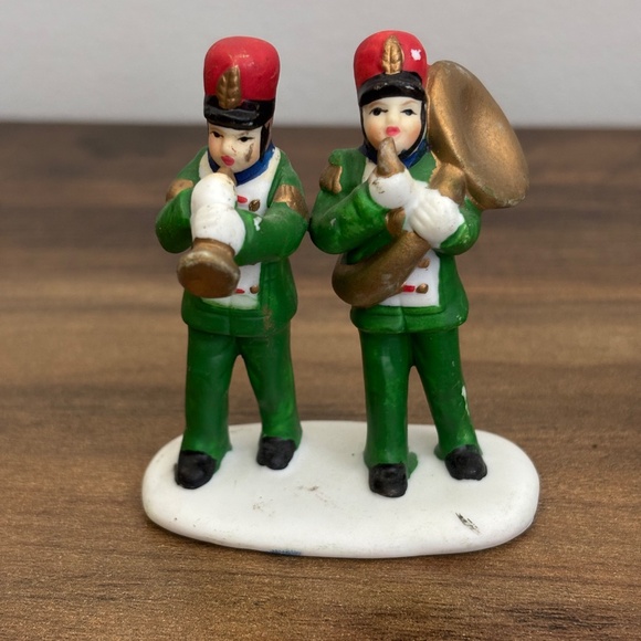 DEPARTMENT 56 VILLAGE MARCHING BAND 2 Set Snow Village No. 54127 Owell Christmas - Picture 9 of 9